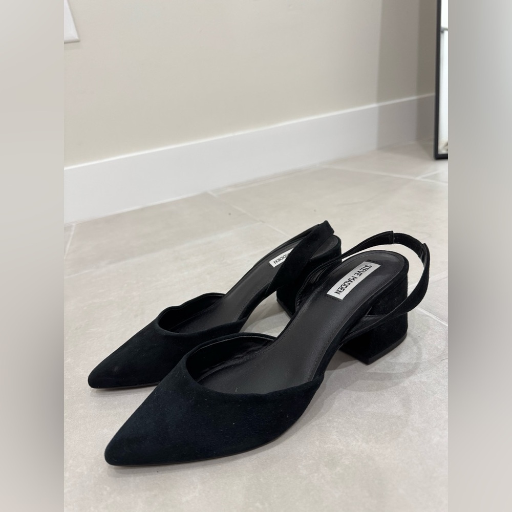 Steve Madden closed toe heels